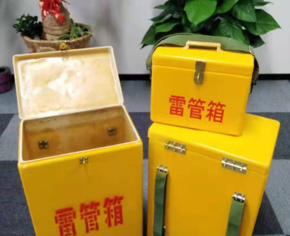 水满乡玻璃钢雷管箱有哪些特点