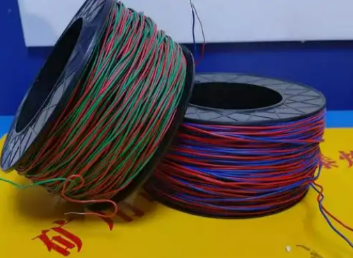 水满乡放炮线的主要材质有哪些？不同材质的适用场景有何区别？